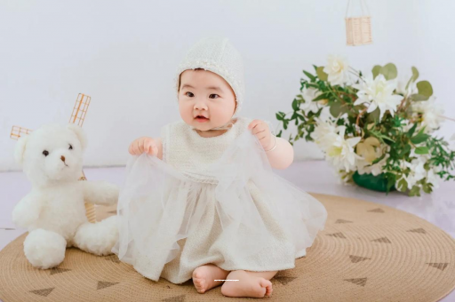 高平孕妇几个月开始显怀